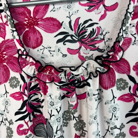 Laiasia tank top ruffle detail Floral Sleeveless Top in Pink black white Gray - Picture 5 of 11